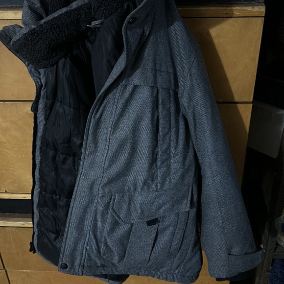 Boys coat - Picture 11 of 11
